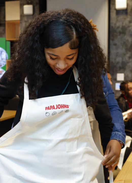 To inspire and empower up-and-coming young entrepreneurs, Papa Johns recently hosted members from the Boys & Girls Club of Metro Atlanta at our corporate hub to experience being a “Franchisee for a Day.”
