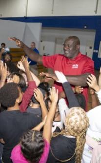Kids, like the ones Shaq met with recently in Las Vegas at a local Boys & Girls Club, are invited to share their brilliant ideas for small businesses and community improvement projects with us for a chance to pocket a $5,000 grant to kickstart their dreams. 